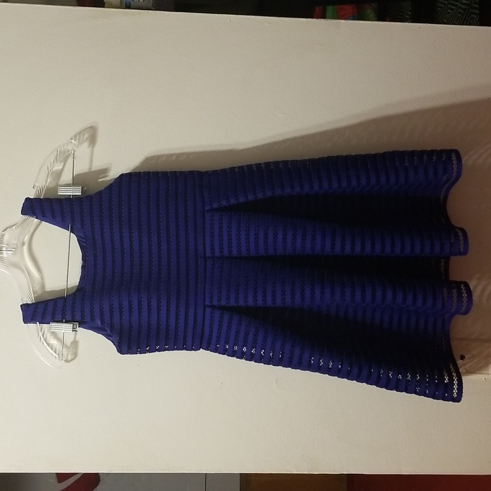 Sleeveless dress by soprano